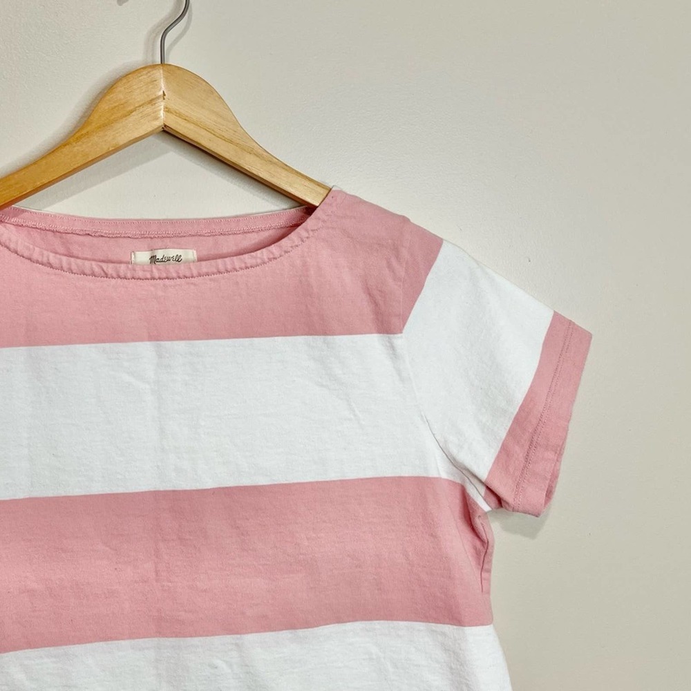 Madewell • pink and white stripped cropped t-shirt | size medium